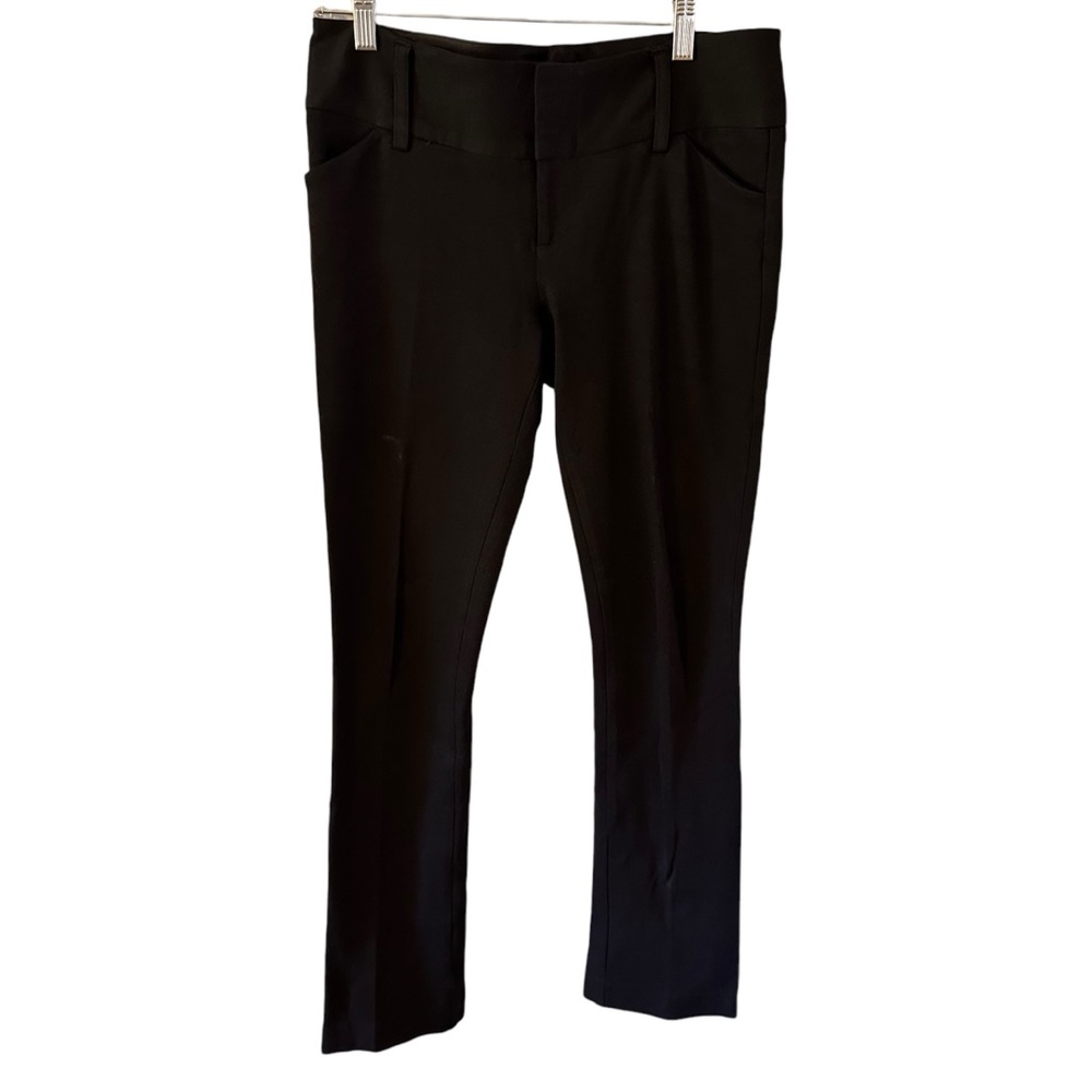 Alice + Oliva Black Dress Trousers with hook and eye closure, pockets and zipper